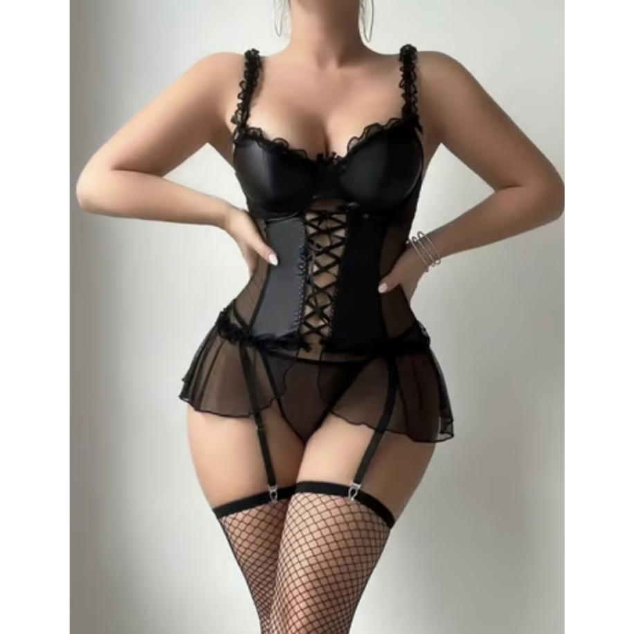 Deri Görünümlü Fantezi Gecelik – Bağcıklı Jartiyer Detaylı Seksi İç Giyim