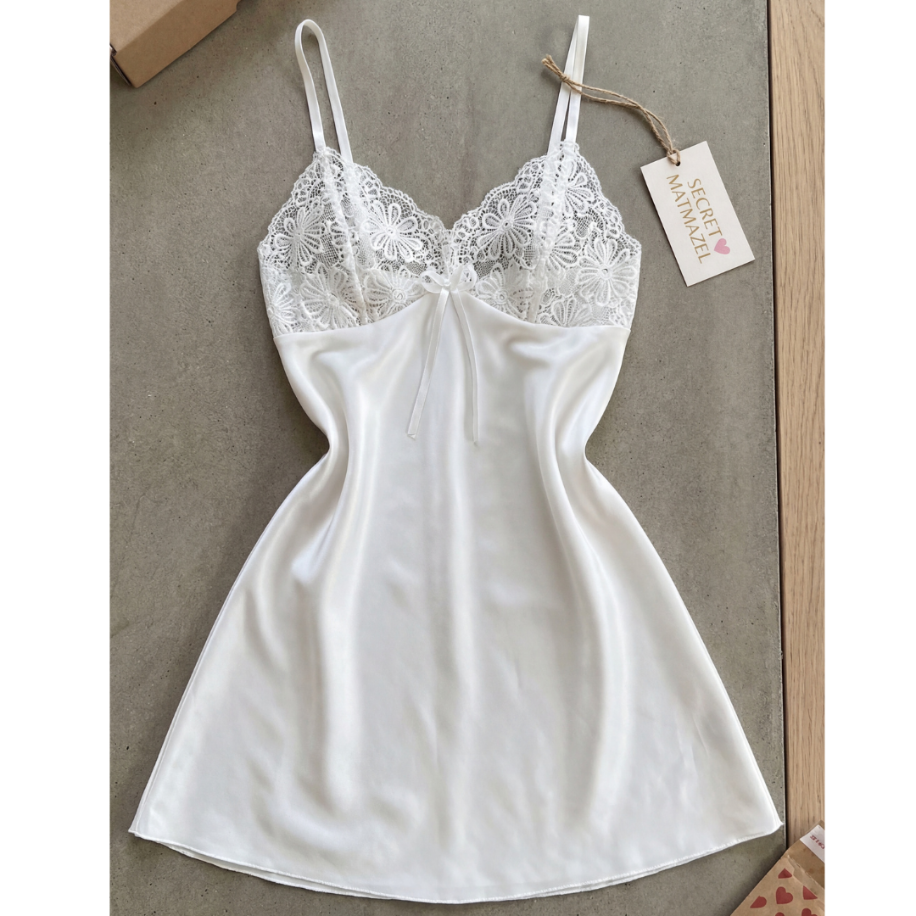 Ivory Lace Dantel Detaylı Saten Gecelik